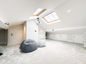 Photo 43- click for photo gallery